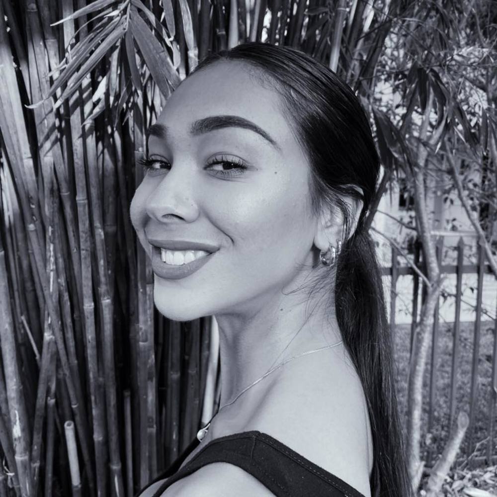 Meet your Posher, Jacqueline